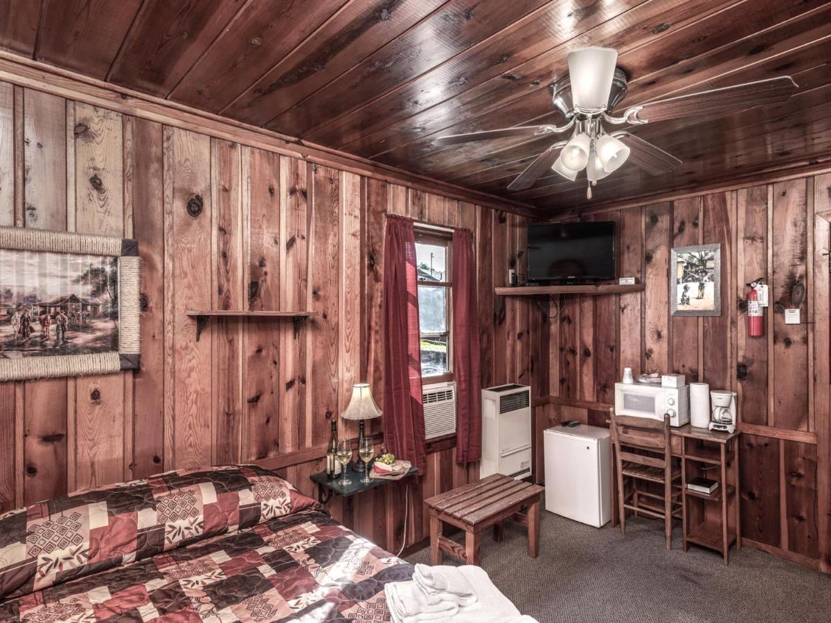 Apache Village 3, Queen Bed, Midtown, Sleeps 2 Ruidoso Εξωτερικό φωτογραφία